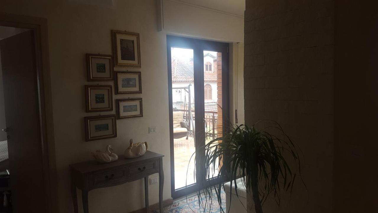 Sole D'Oro Iun S4354 Bed & Breakfast La Maddalena  Dış mekan fotoğraf